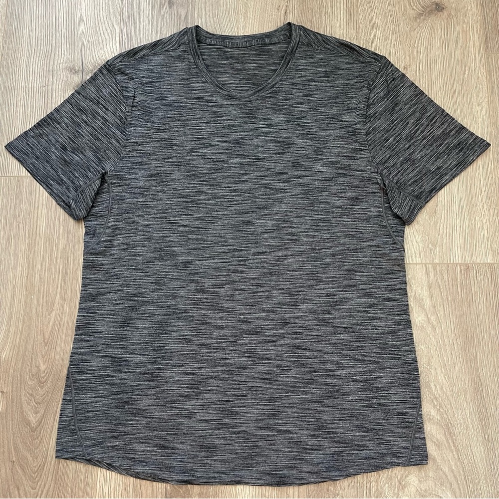 Lululemon Heathered Black Somatic Aero Short Sleeve Shirt Size Large - Picture 1 of 5